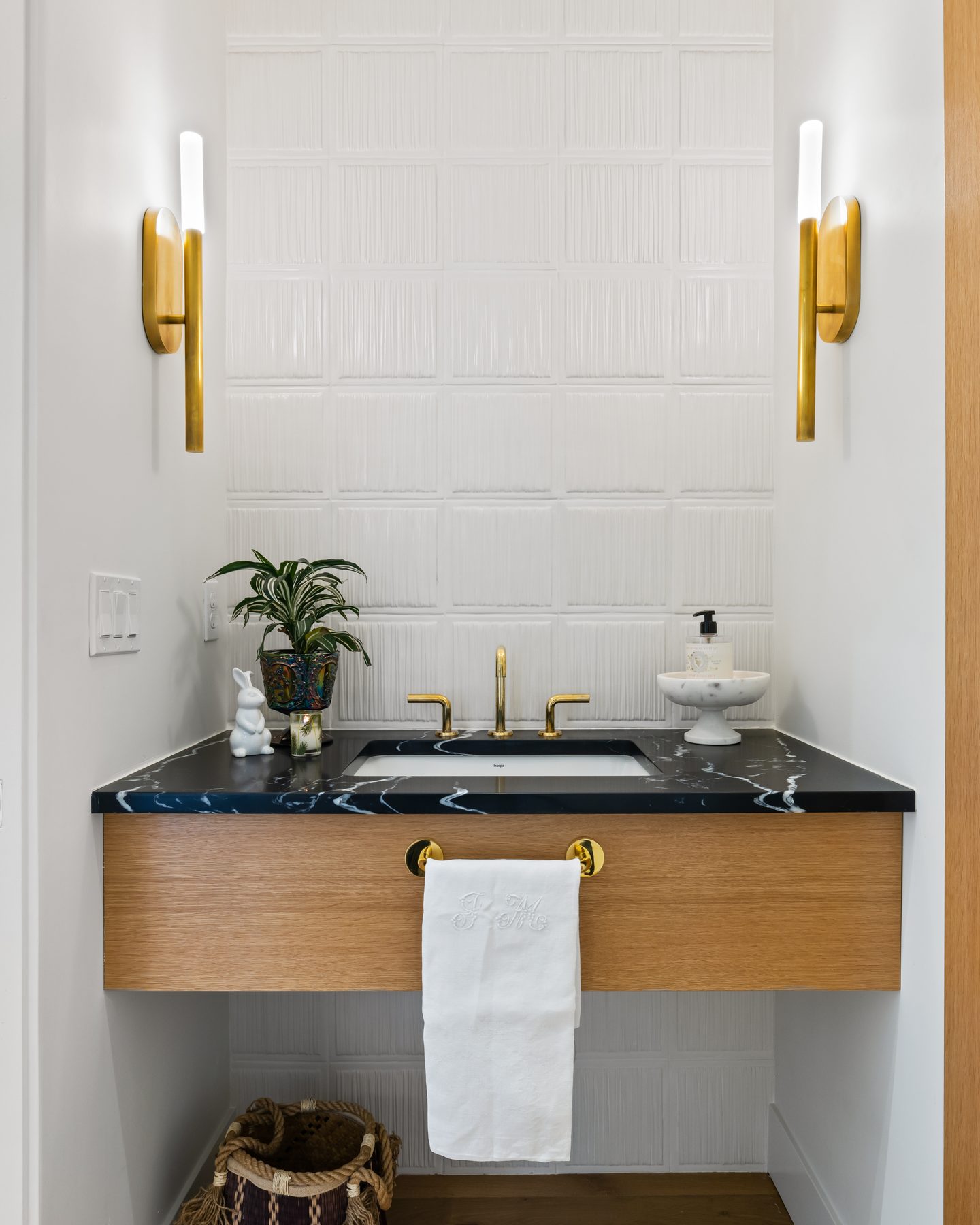 Powder bath — before