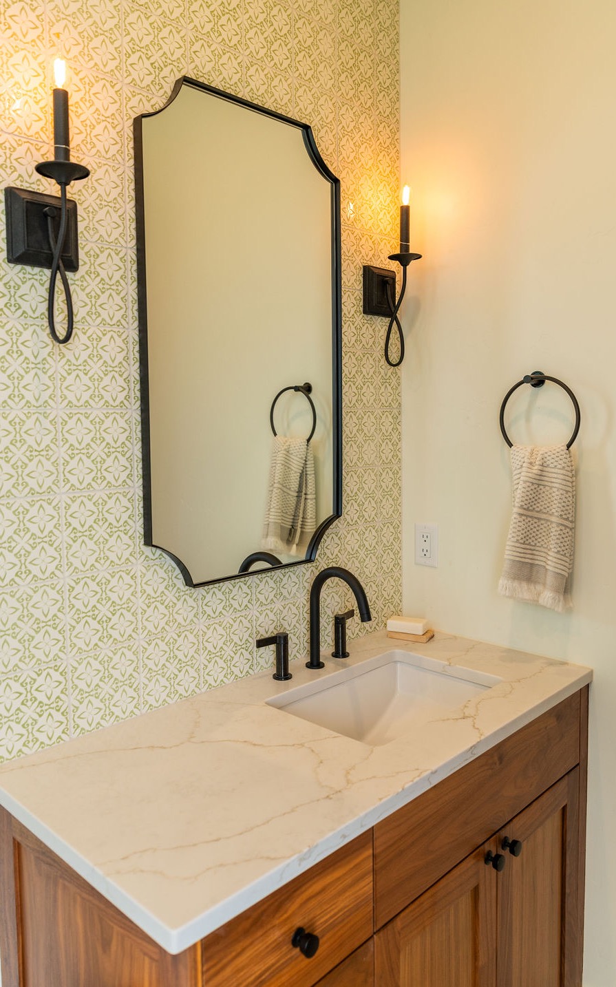 Green tile bath