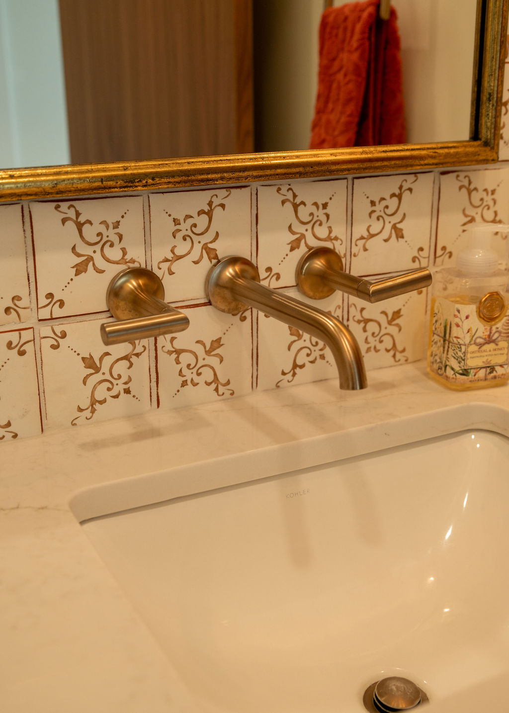 Powder bath